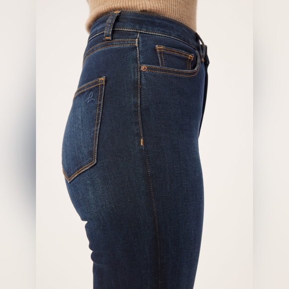 DL1961 Rachel Flare Ultra High Rise Instasculpt 33” - Picture 11 of 16